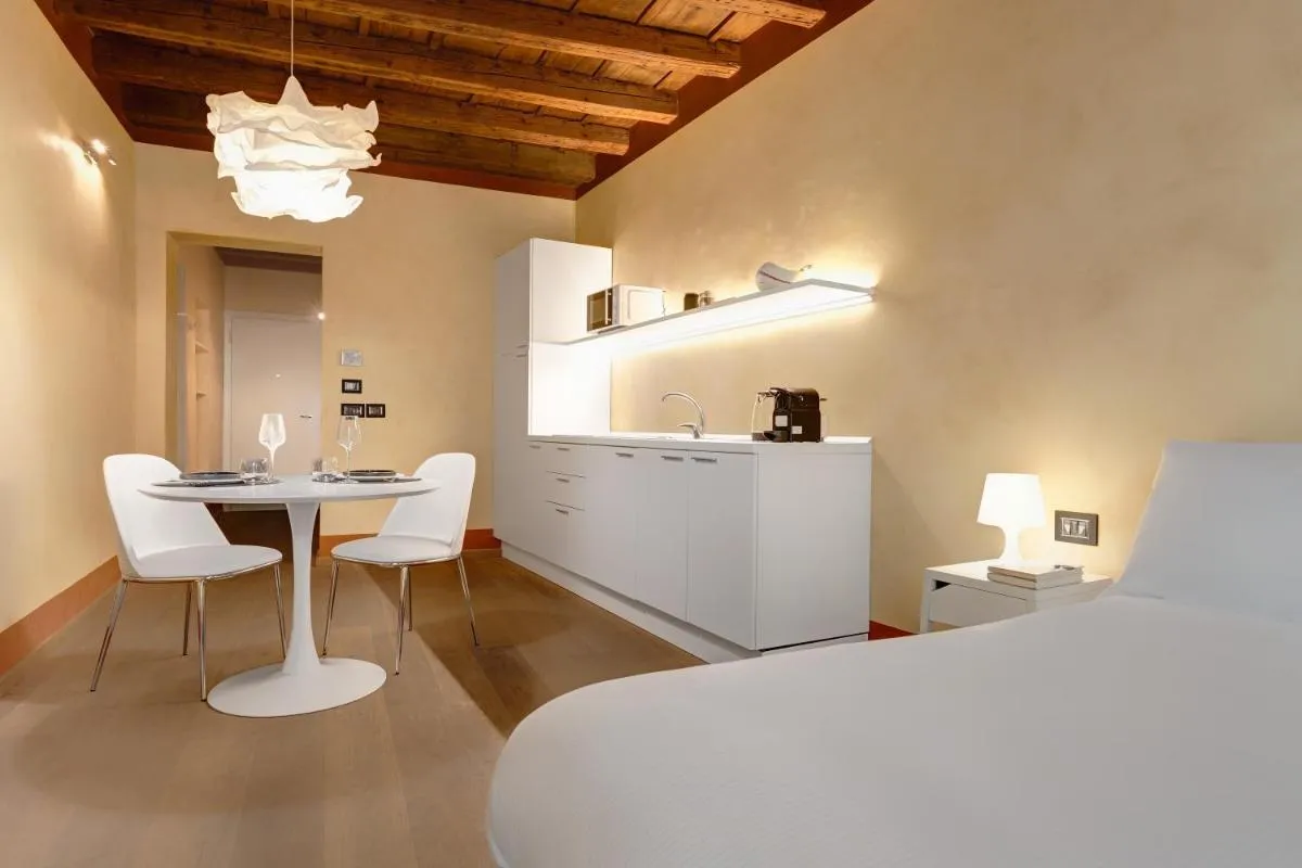 Image 1 of 1881 LUXURY SUITES