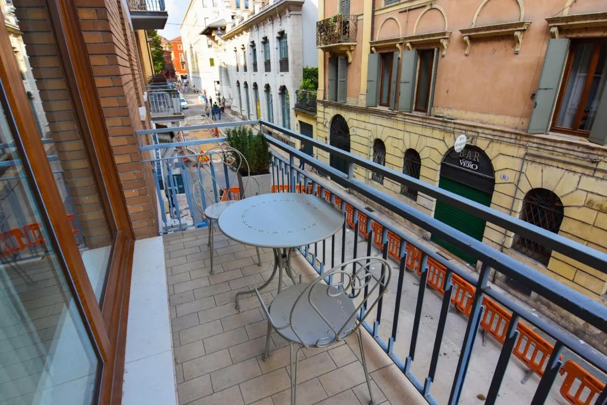 Image 5 of 3 Amici Suites
