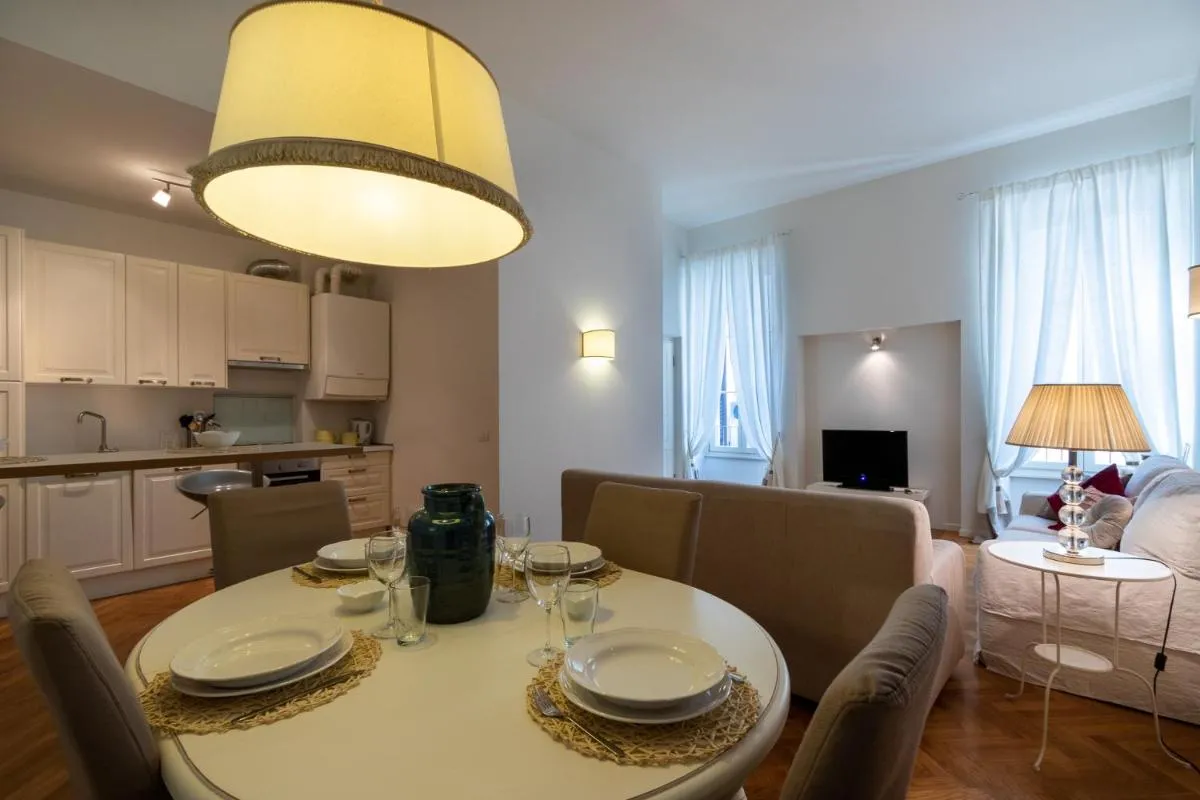 Image 2 of AD Verona flat