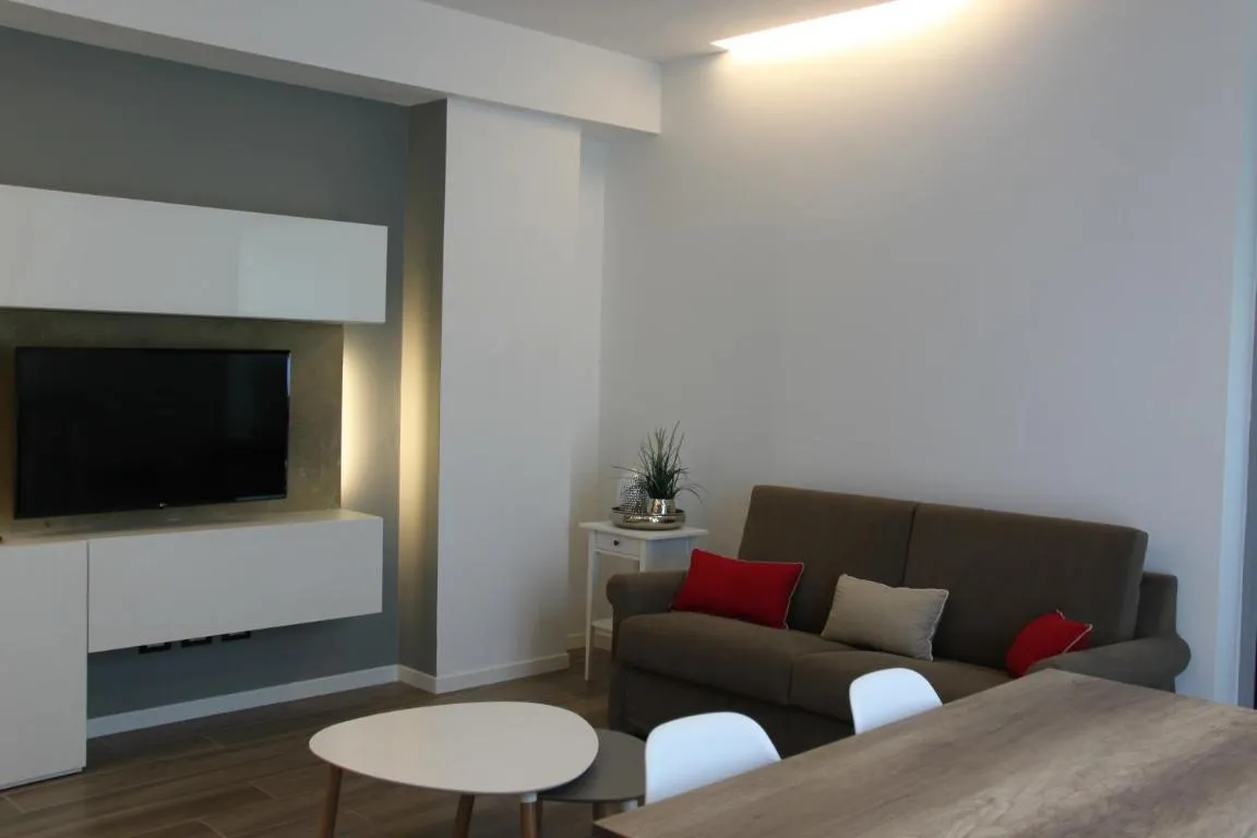Image of CALLA, CALLUNA & GARDENIA APARTMENTS