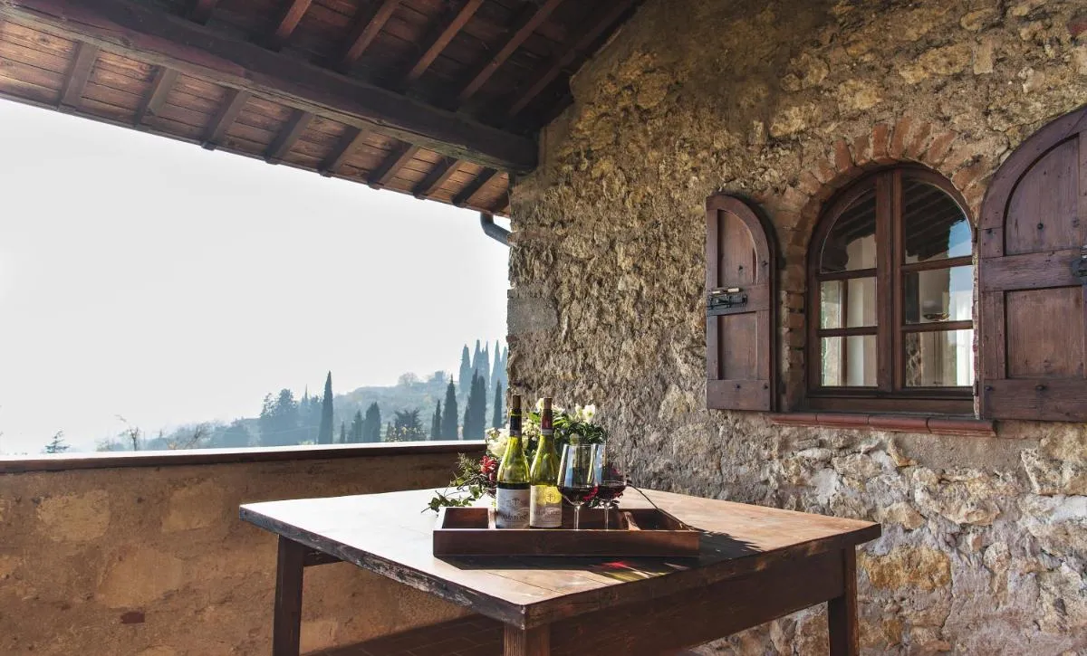 Image 2 of Collina di Verona Borgo San Mattia