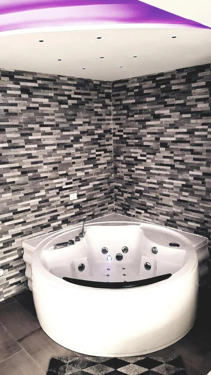 Image 5 of Diamond Suite Verona