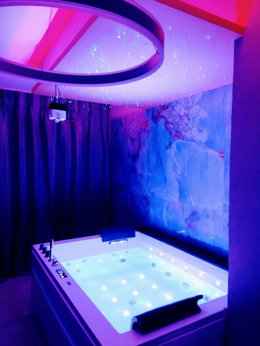 Image 3 of Diamond Suite Verona