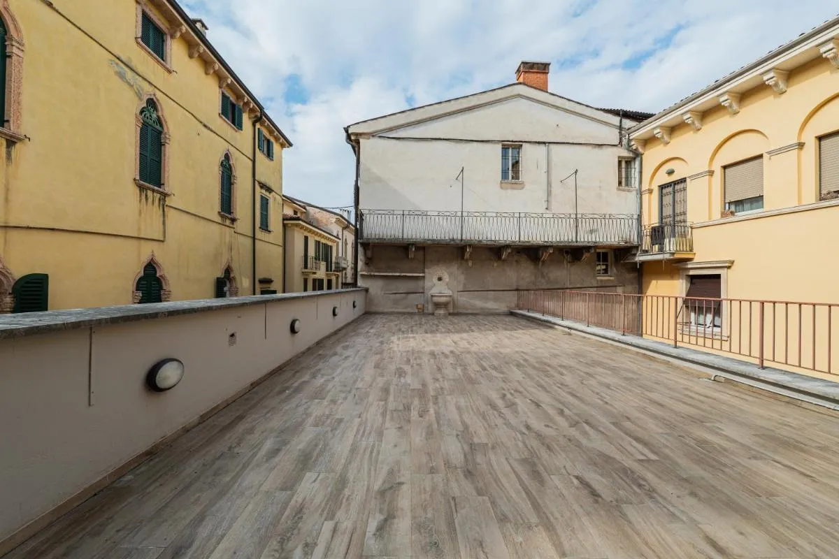 Image 5 of Dimora Catullo – La terrazza di Verona