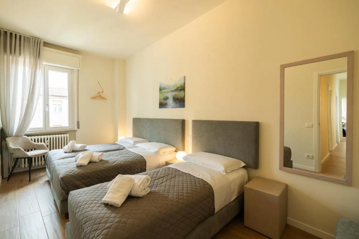 Image 1 of Domus Verona – Ampia residenza Filippini a pochi passi dall’Arena