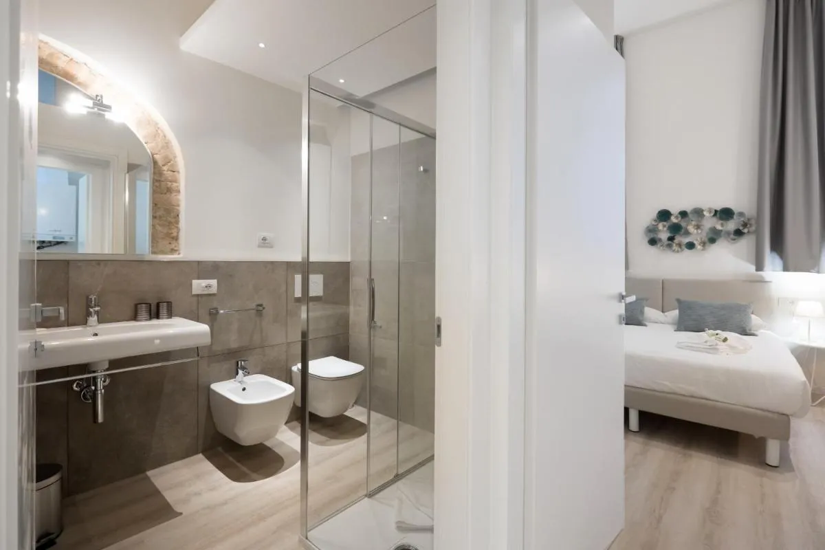 Image 2 of Duomo apartment