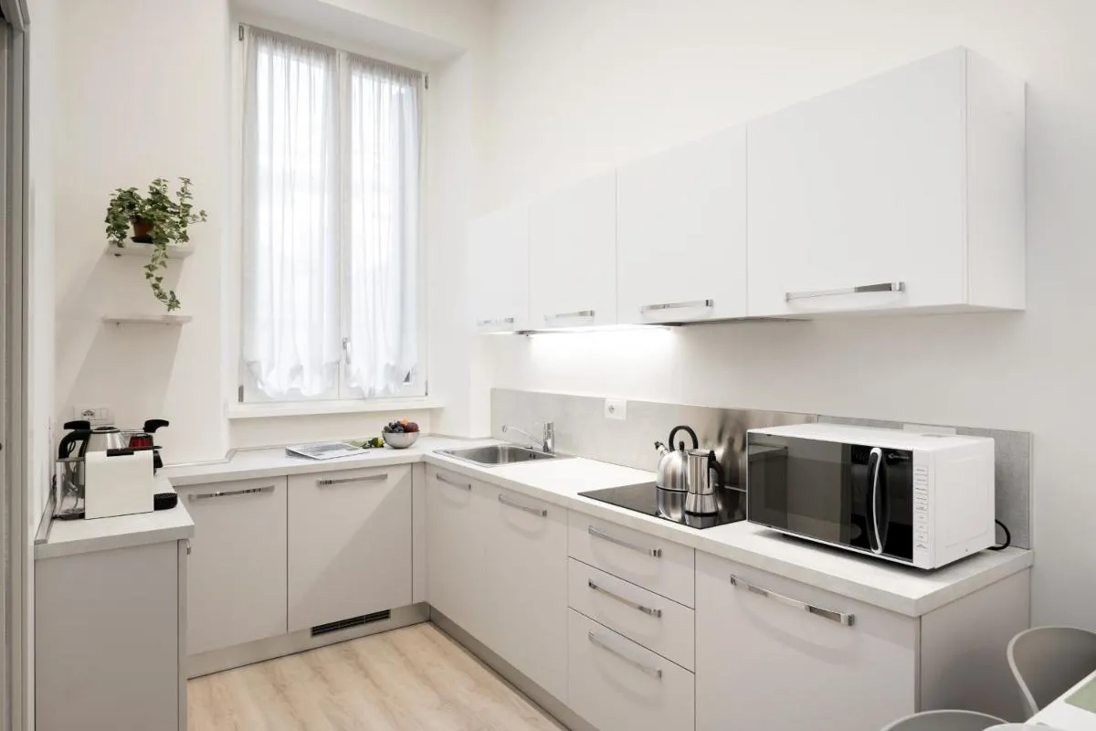 Image 3 of Duomo apartment