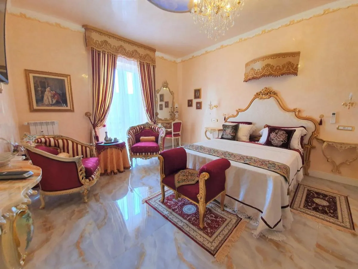Image 3 of FD Luxury rooms