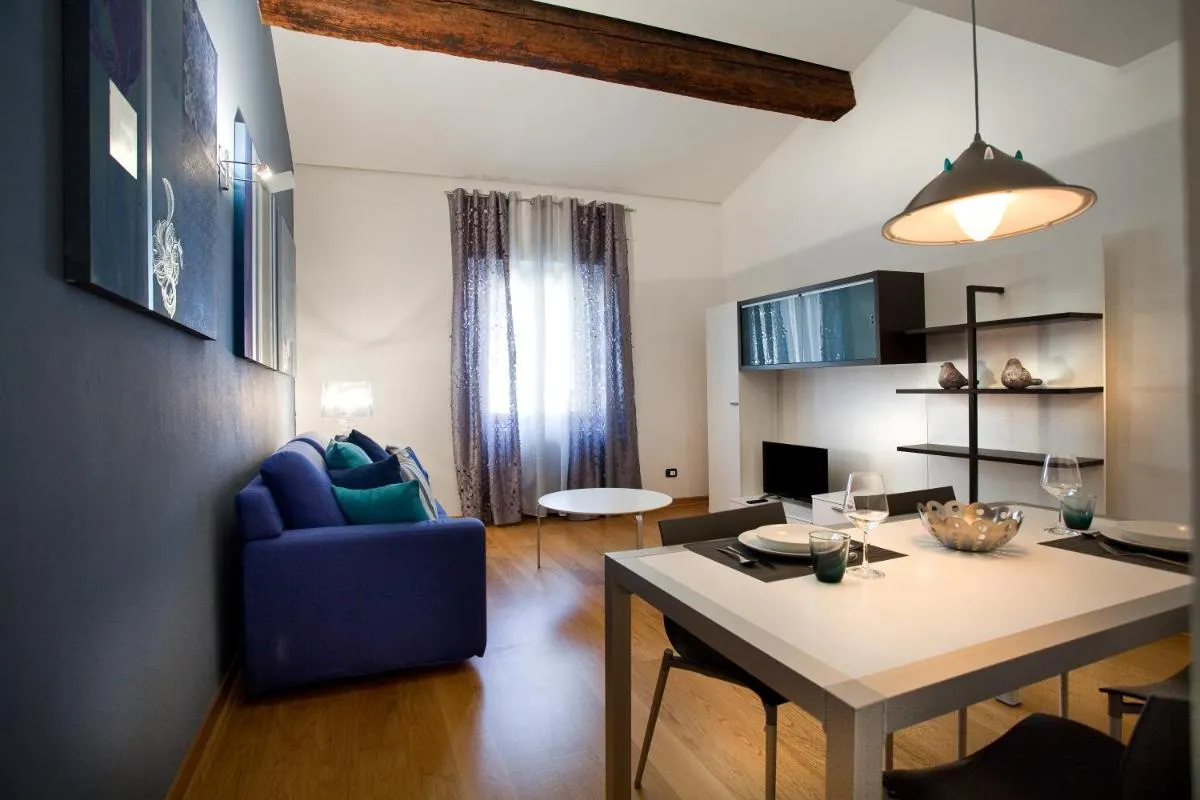 Image 3 of FILARMONICO SUITES