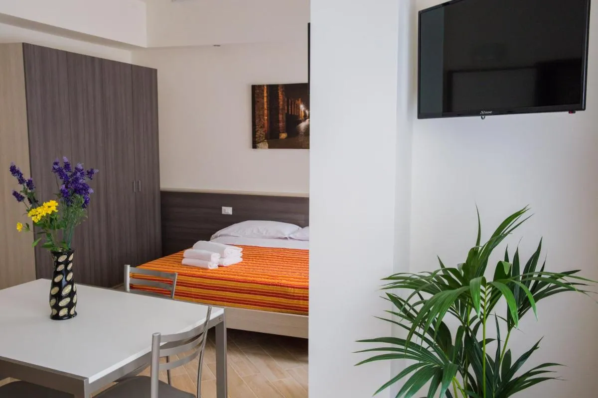 Image 3 of Family Apartment London