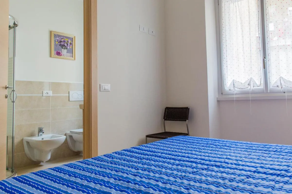 Image 4 of Family Apartment London