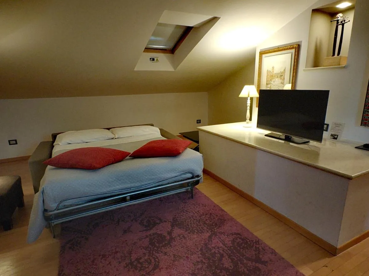 Image 2 of Family Apartment Verona Class