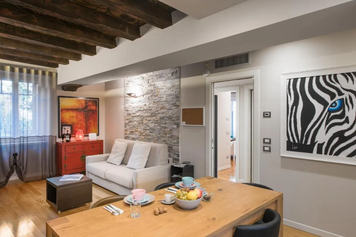 Image 3 of Flats4Rent Federica