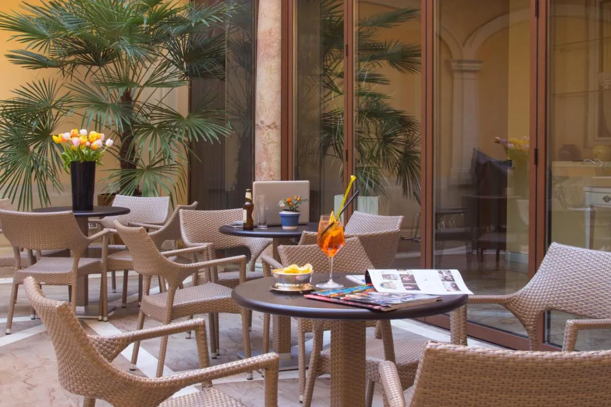 Image 3 of Hotel Colomba d’Oro