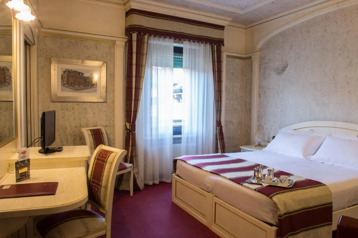 Image 1 of Hotel Colomba d’Oro