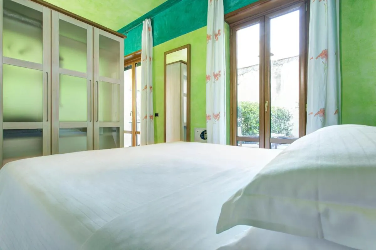Image 6 of Hotel Firenze
