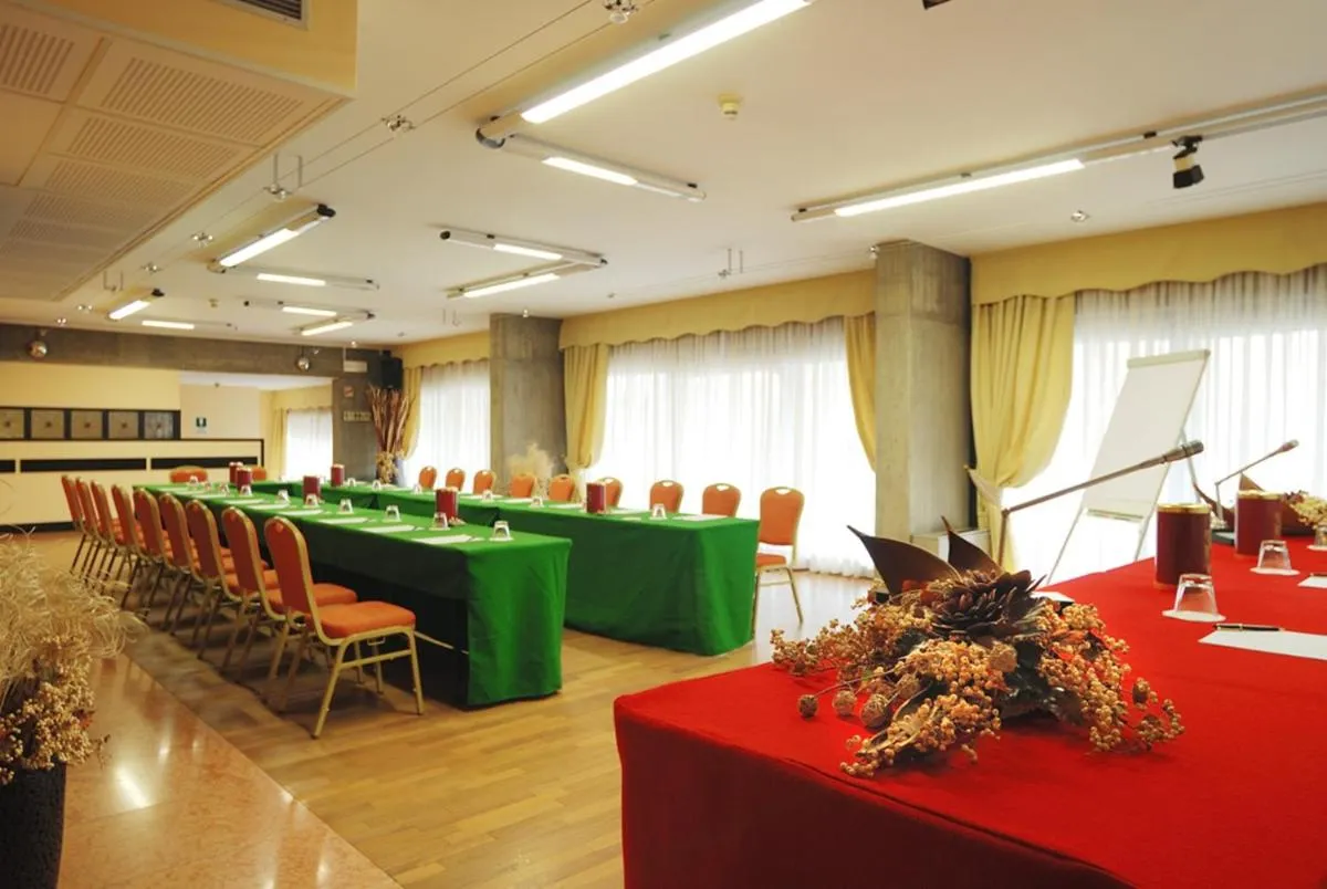 Image 5 of Hotel Leopardi
