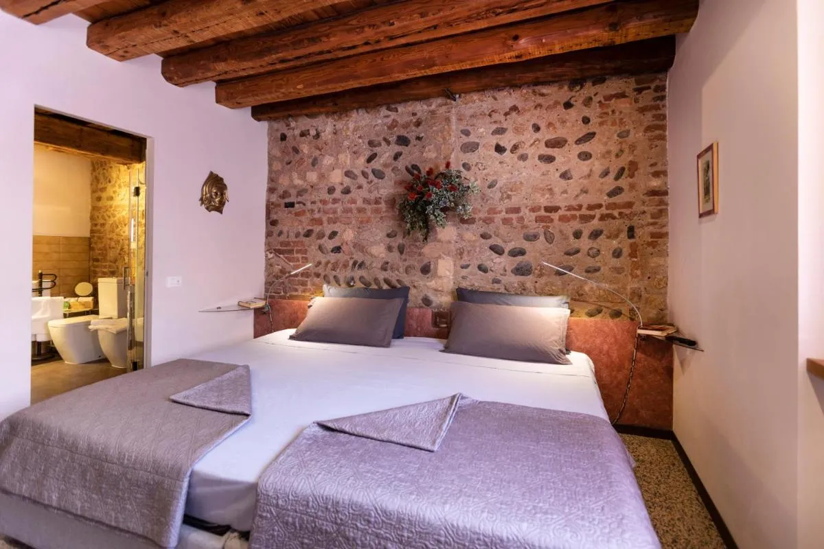 Image 1 of La Bella Verona Wine Suite
