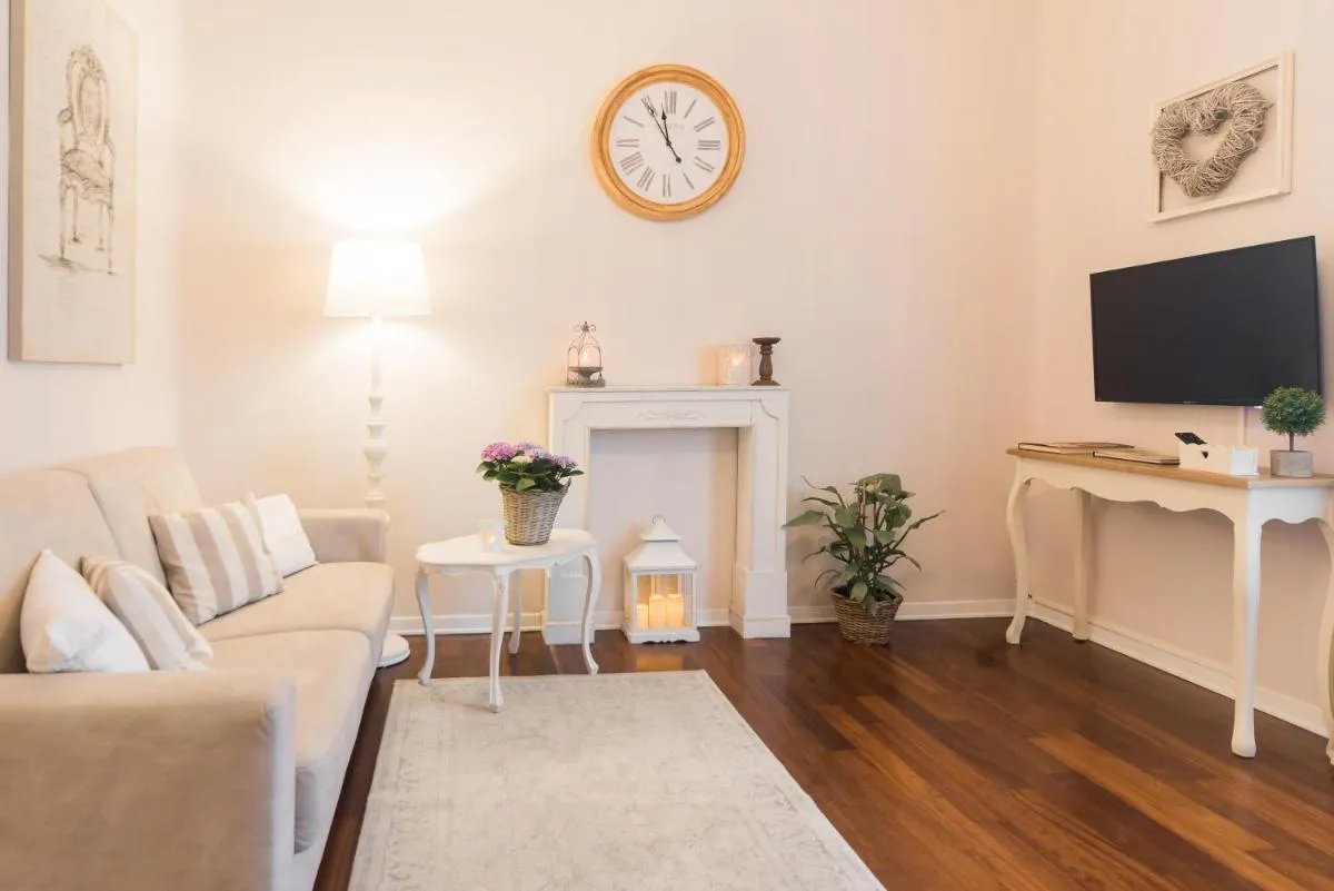 Image 4 of La Mansarda Segreta Mood Apartment