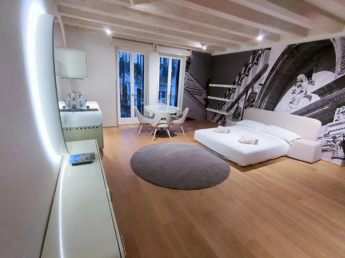 Image 5 of Lords of Verona Luxury Apartments