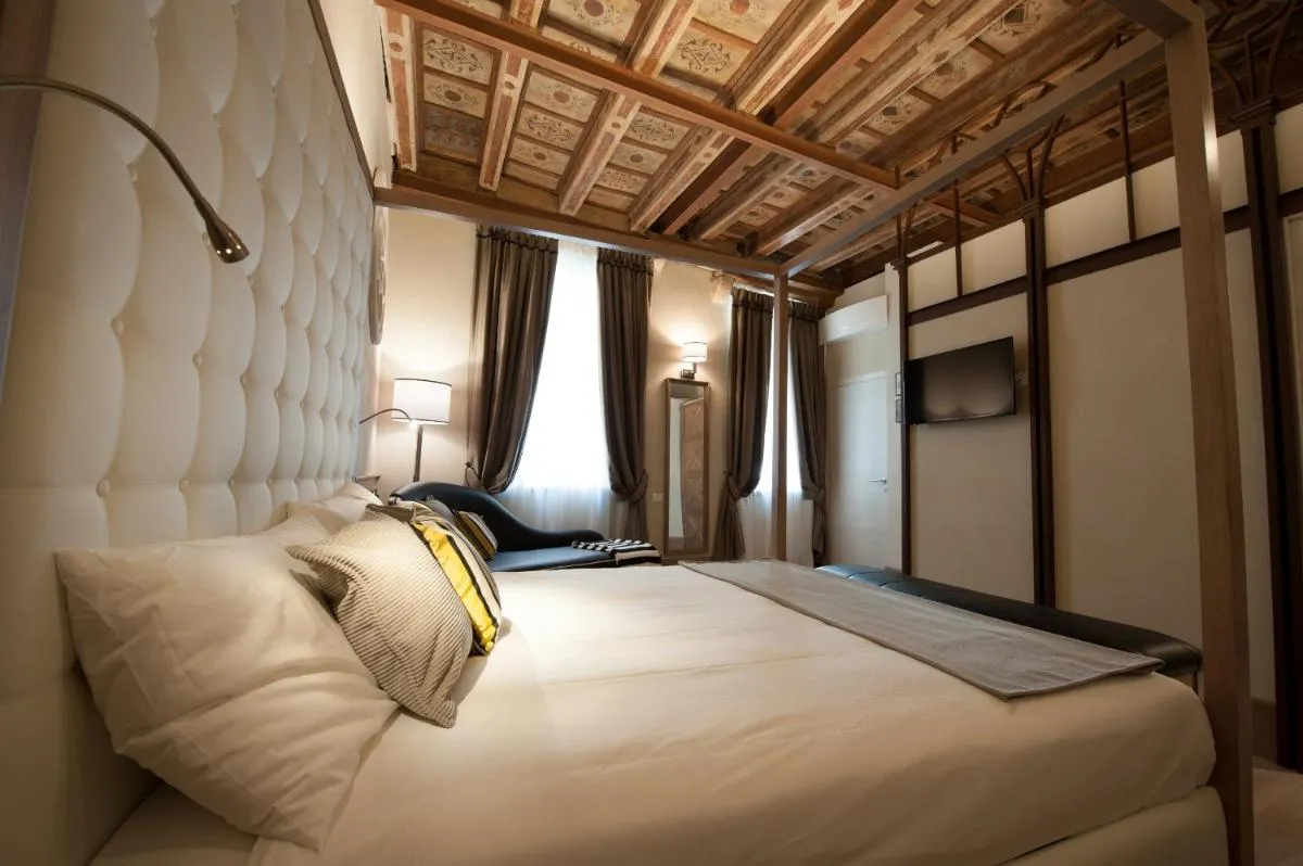 Image 6 of Residenza Bonifacio – Adults Only