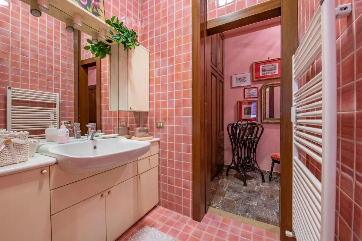 Image 2 of Residenza Impero Rosa