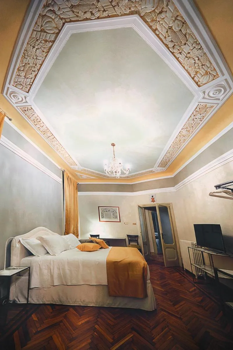 Image 4 of Residenza Palazzo Negri