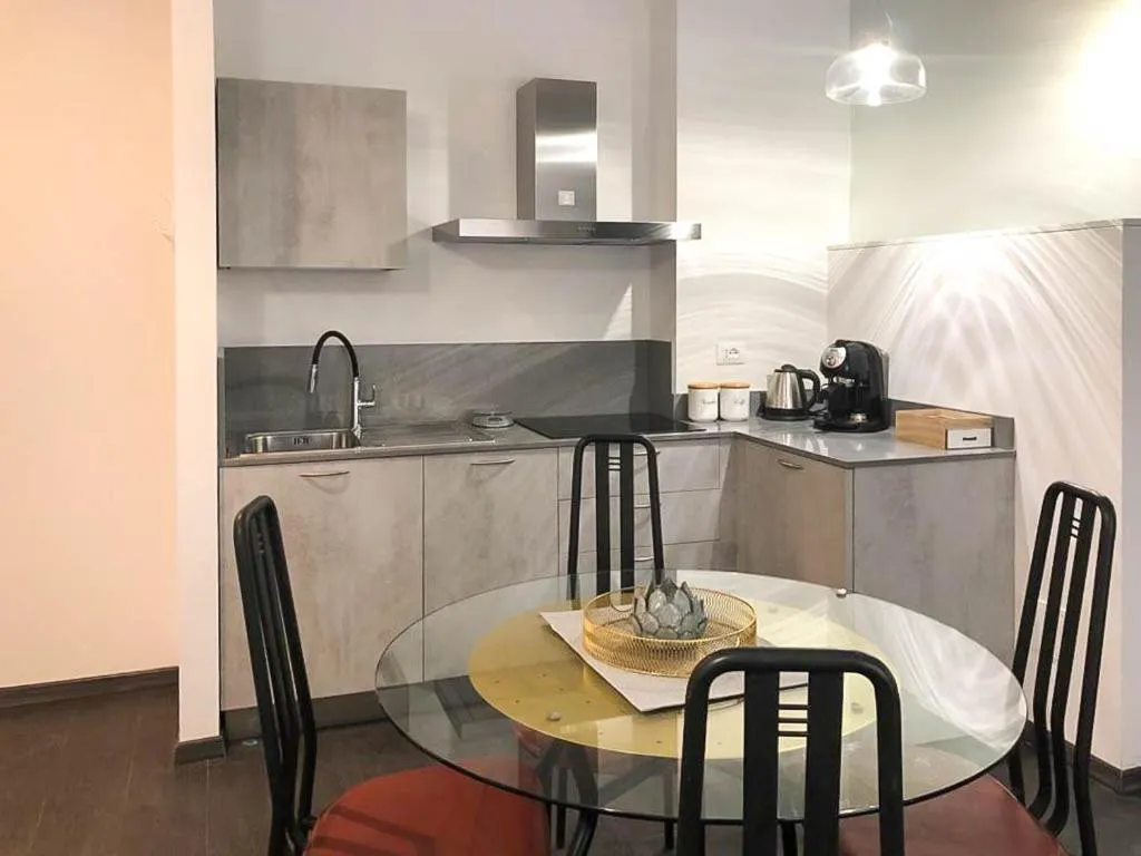 Image 4 of Romantic Apartment Verona