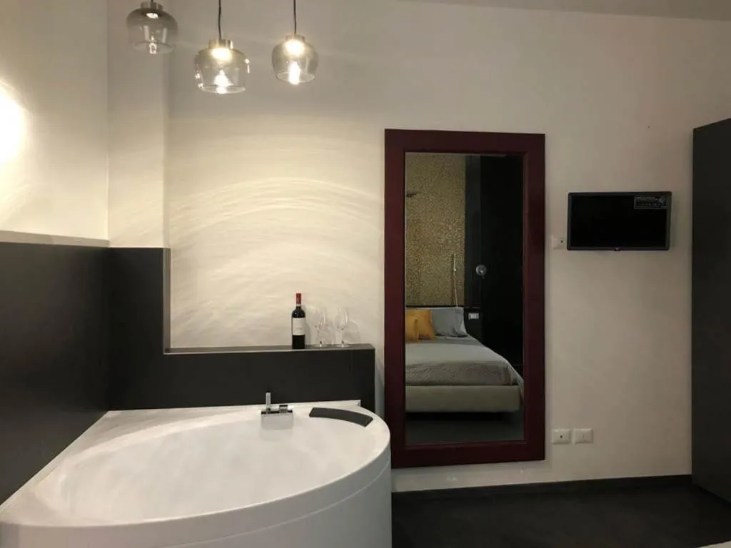 Image 3 of Romantic Apartment Verona