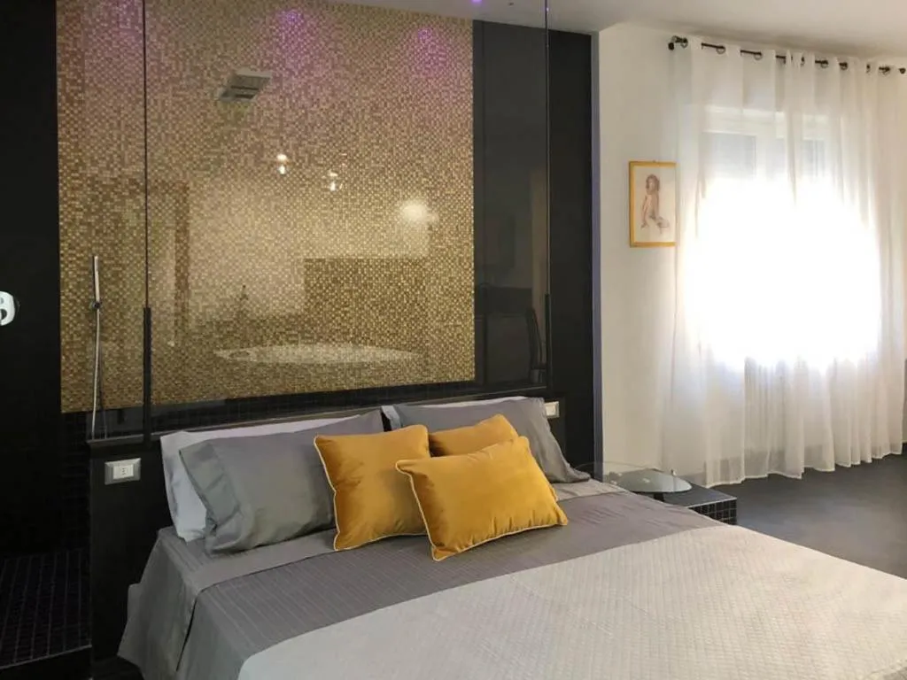 Image 2 of Romantic Apartment Verona