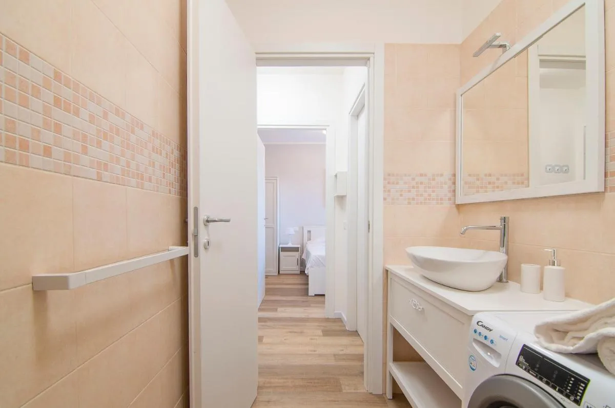 Image 2 of [SanGioHouse] – Parking & WiFi