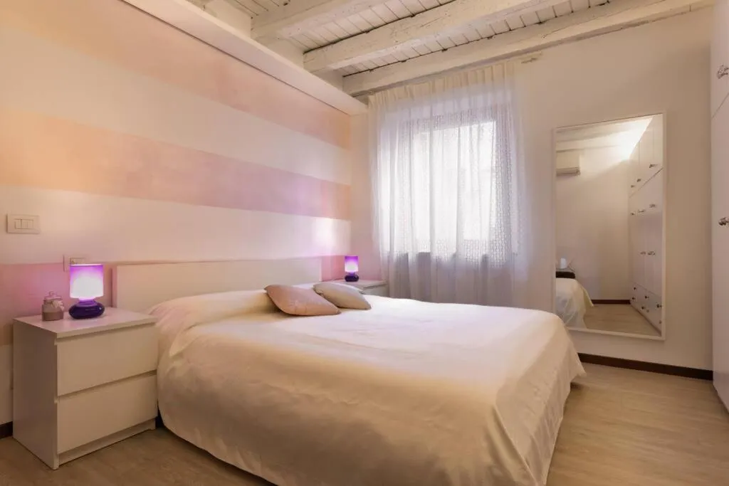 Image 1 of TorcolettoSweetHome@VeronasHeart