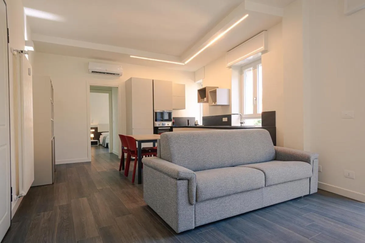 Image 3 of Verona Centre Suite – Royal Welcome
