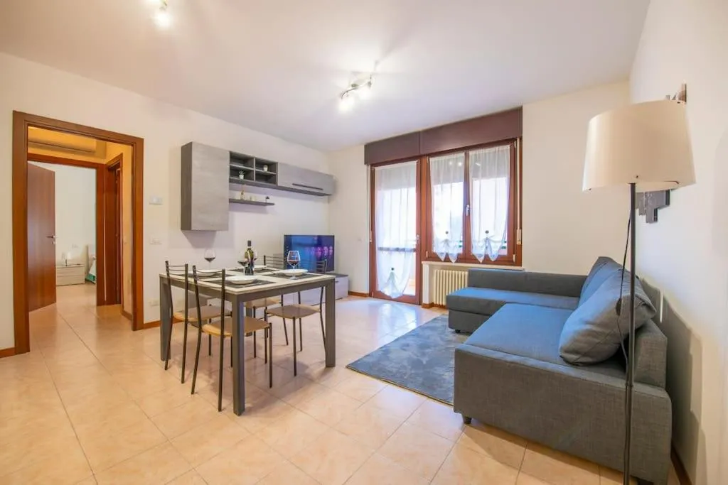 Image of [Verona – FierHaus] – Garage & WiFi