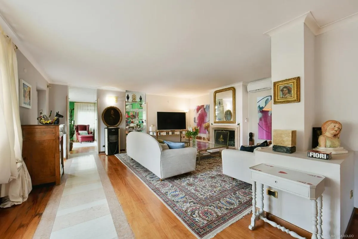 Image 5 of Villa Isidoro ampio parco piscina privata
