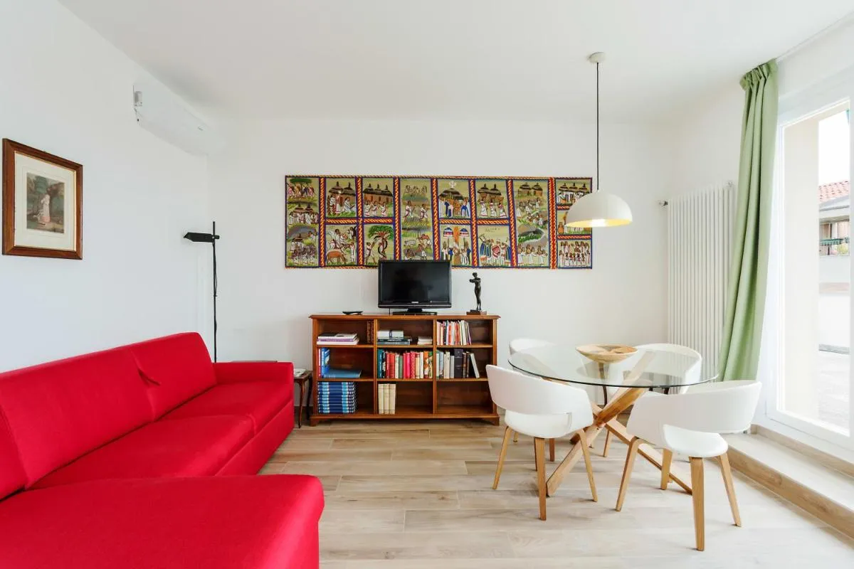 Image 4 of Amazing flat with big terrace and private car park