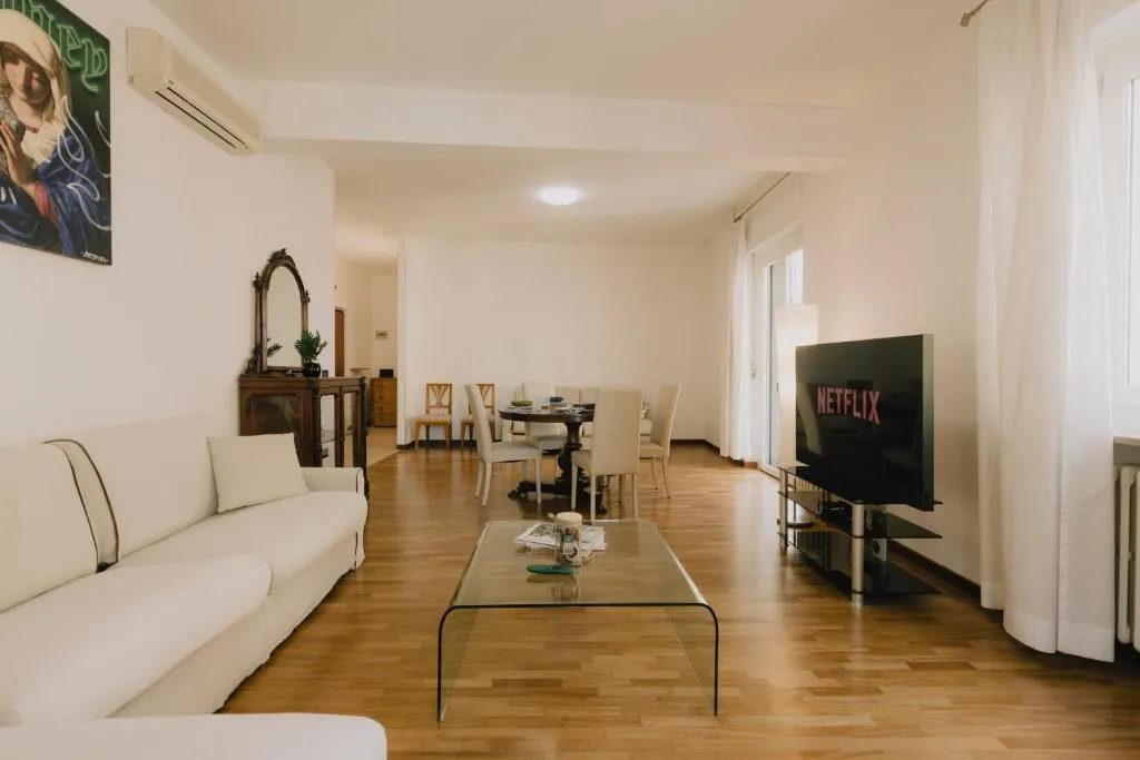 Image of Arena Luxury Apartment