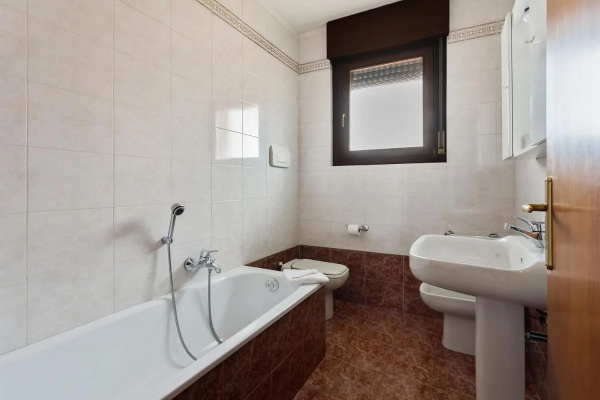 Image 2 of Borgo Roma with parking – Pet Friendly