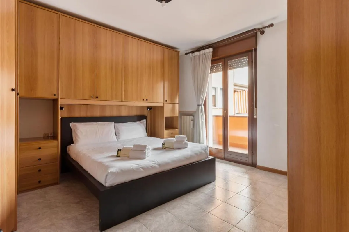 Image 1 of Borgo Roma with parking – Pet Friendly