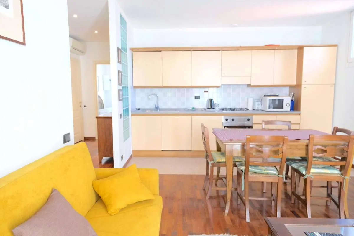 Image 3 of Case VR Holiday Residenza Leo