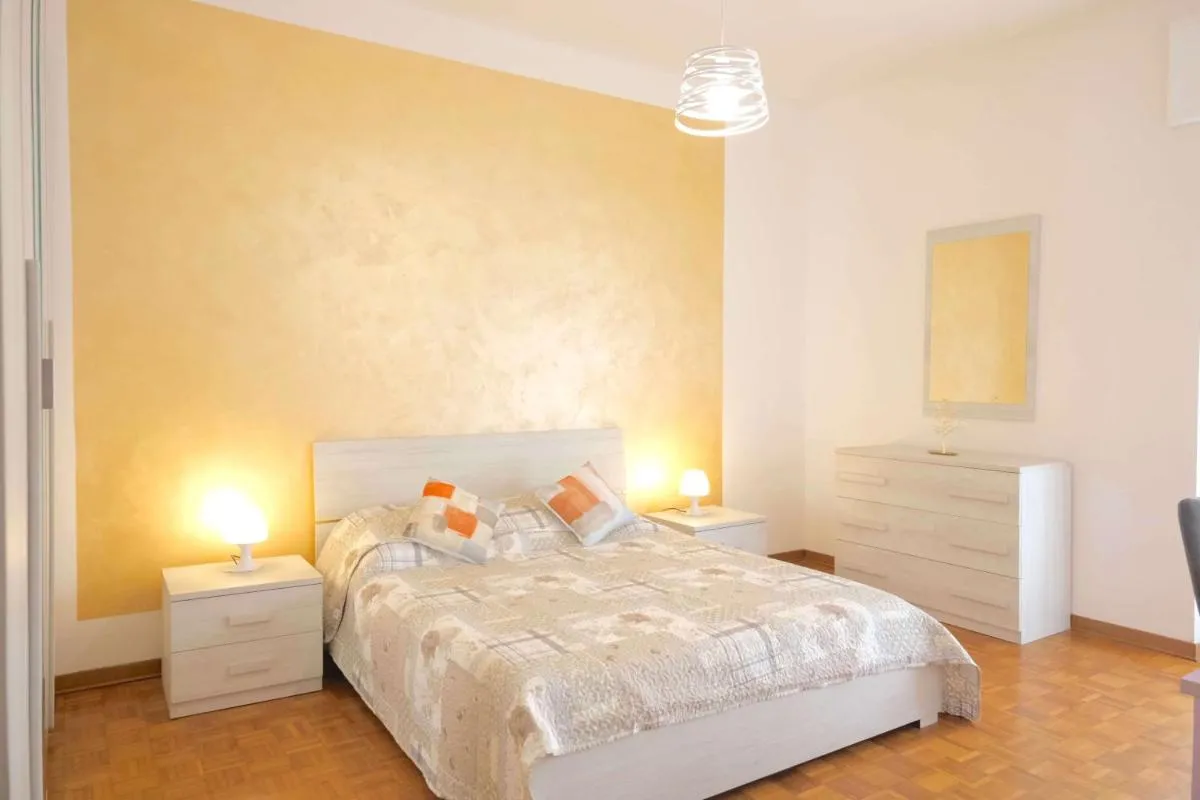 Image 6 of Case VR Holiday Sonia Suite