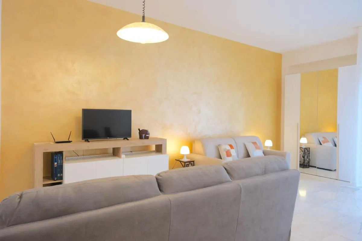 Image 4 of Case VR Holiday Sonia Suite