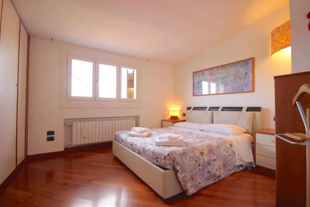 Image of Case VR Holiday Tappa Sopra