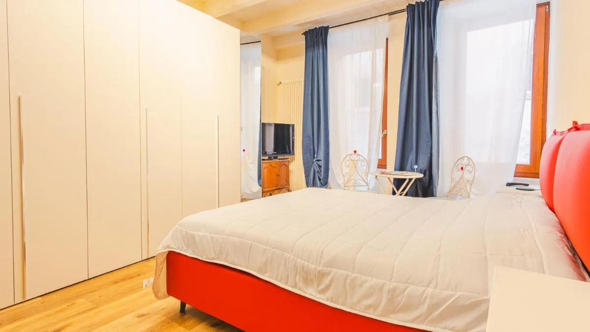 Image 6 of Domus Le Mura – Italian Homing