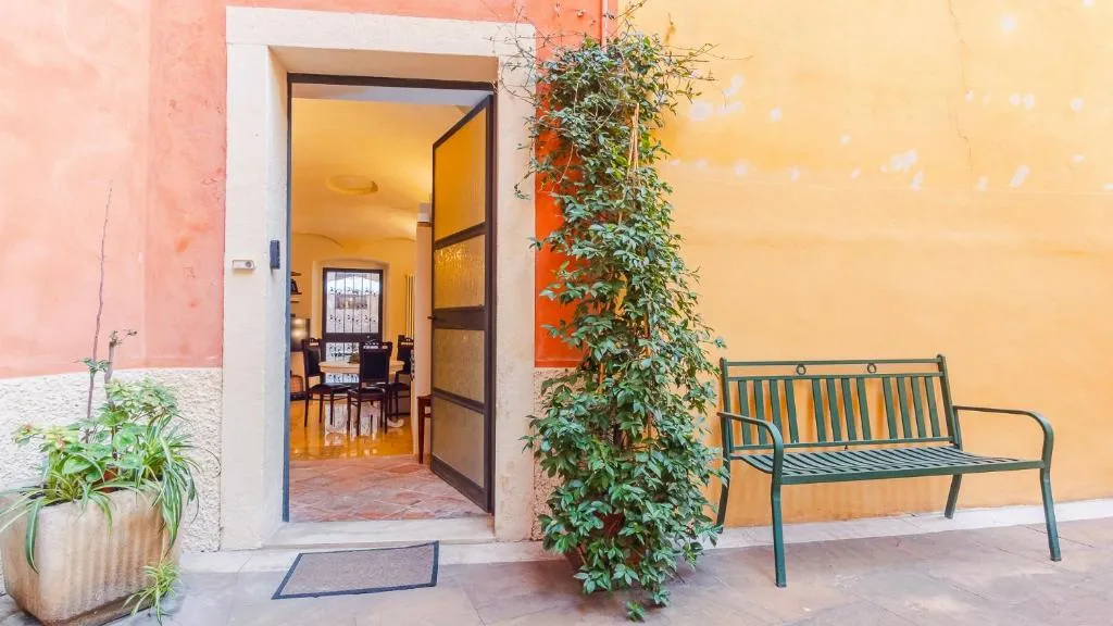 Image of Domus Le Mura – Italian Homing