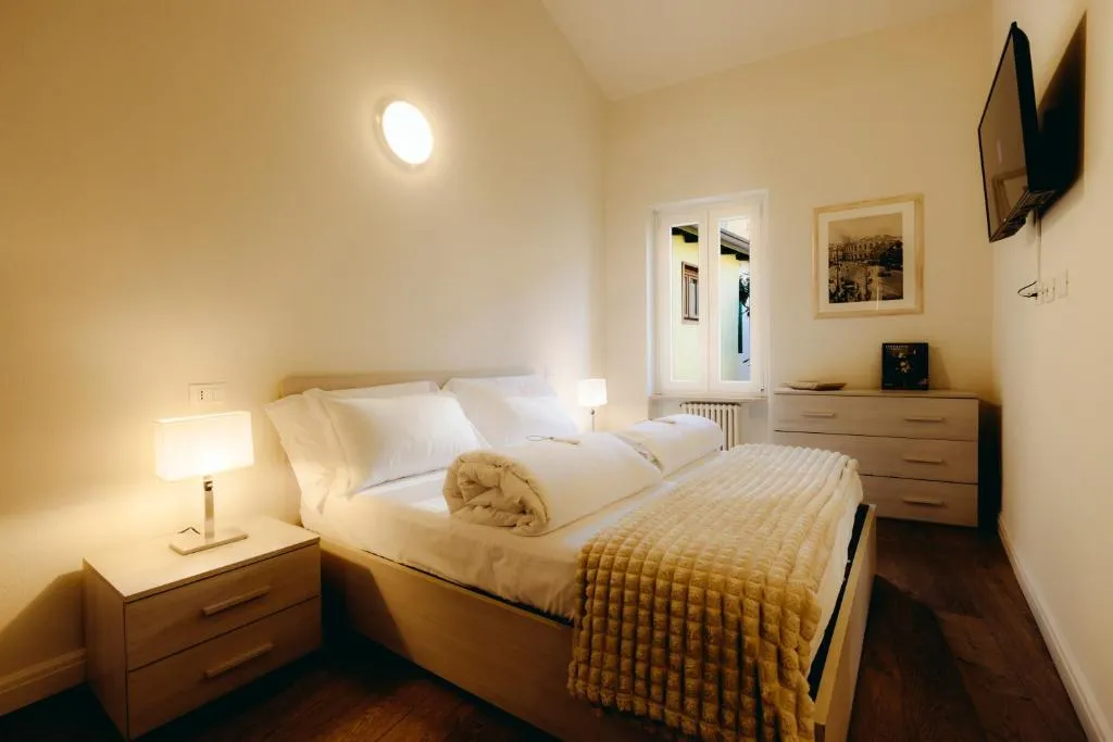 Image of EAP suites, Verona