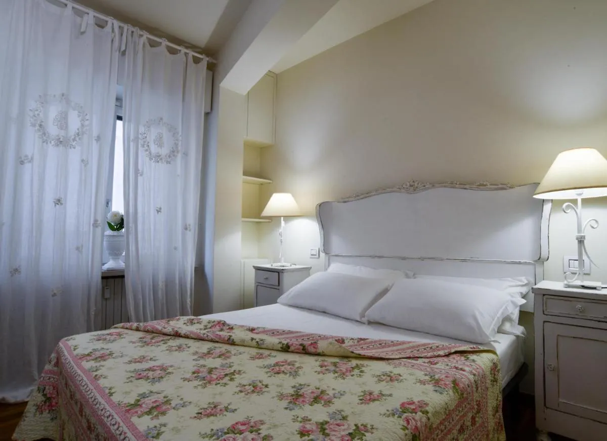 Image 6 of Emily Luxury Apartment