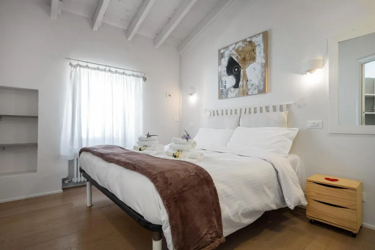 Image 1 of Flats4rent Barbarani