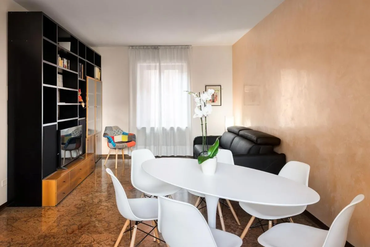 Image 3 of Flats4rent Luca