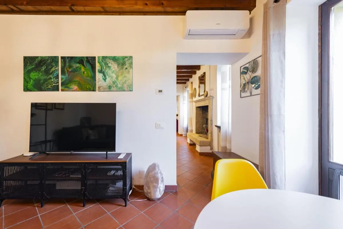 Image 4 of Giardino di Corte